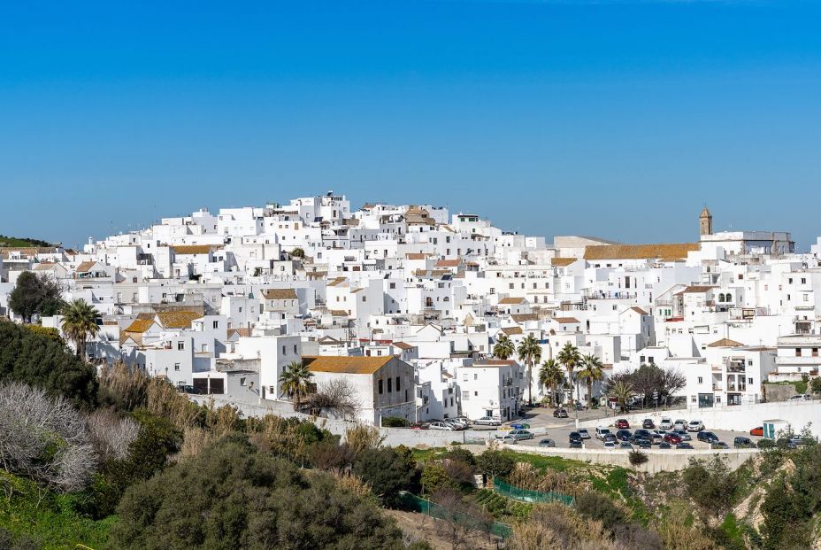 Rutas por España en coche, para disfrutar no solo del destino. Pueblos blancos Cádiz Rutas por España en coche, para disfrutar no solo del destino. Pueblos blancos Cádiz