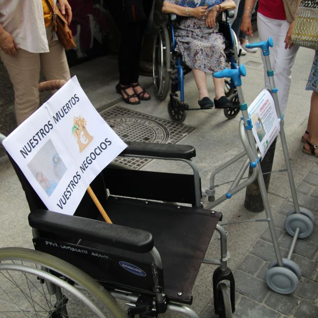 Manifestación familiares residencias de mayores Pladigmare Manifestación familiares residencias de mayores Pladigmare