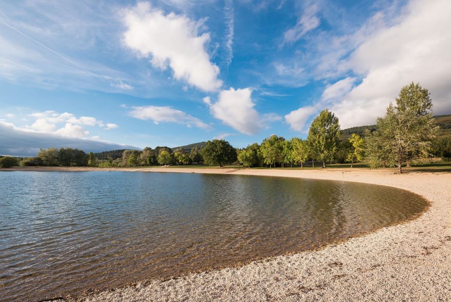 bigstock Ullibarri Gamboa Lake In Alava 297227548