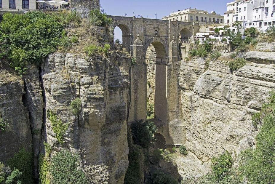 Si tienes vértigo, no visites estos pueblos de España. Ronda Si tienes vértigo, no visites estos pueblos de España. Ronda