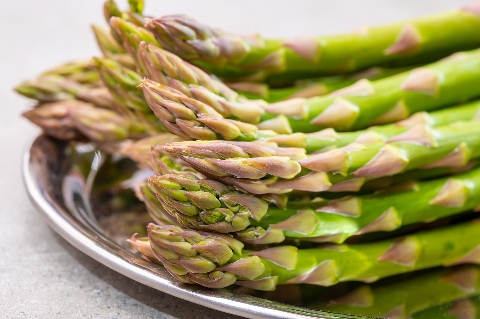 Una receta para cocinar espárragos… en el BOE belga. Foto: bigstock 