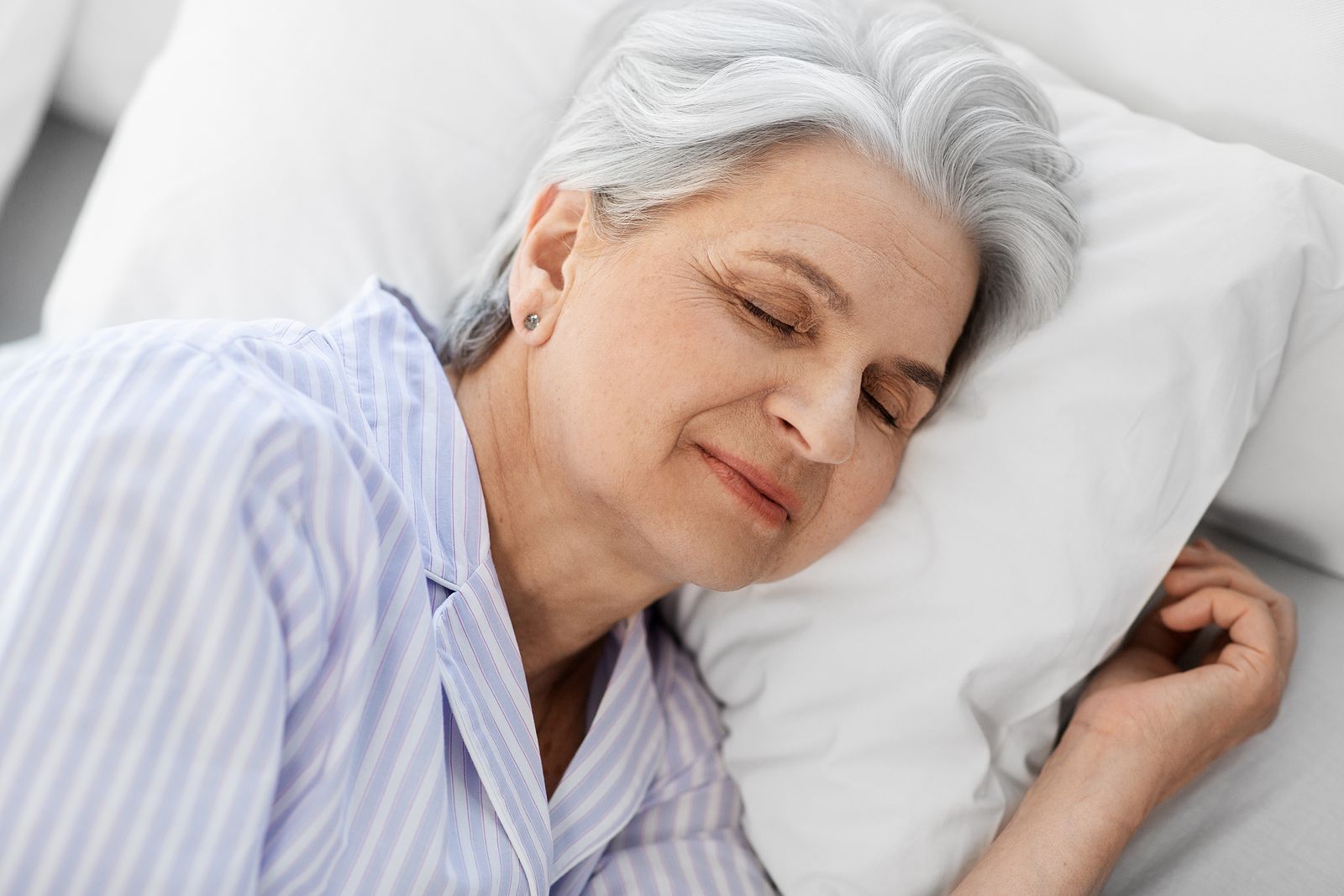 Descansa mejor con el frescor de estos productos para tu cama de Lidl (Foto Bigstock)