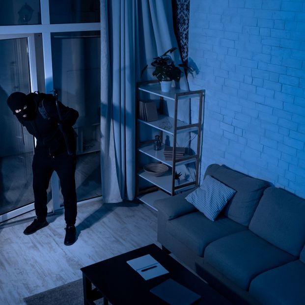 Blinda tu casa durante las vacaciones Foto: bigstock Blinda tu casa durante las vacaciones Foto: bigstock