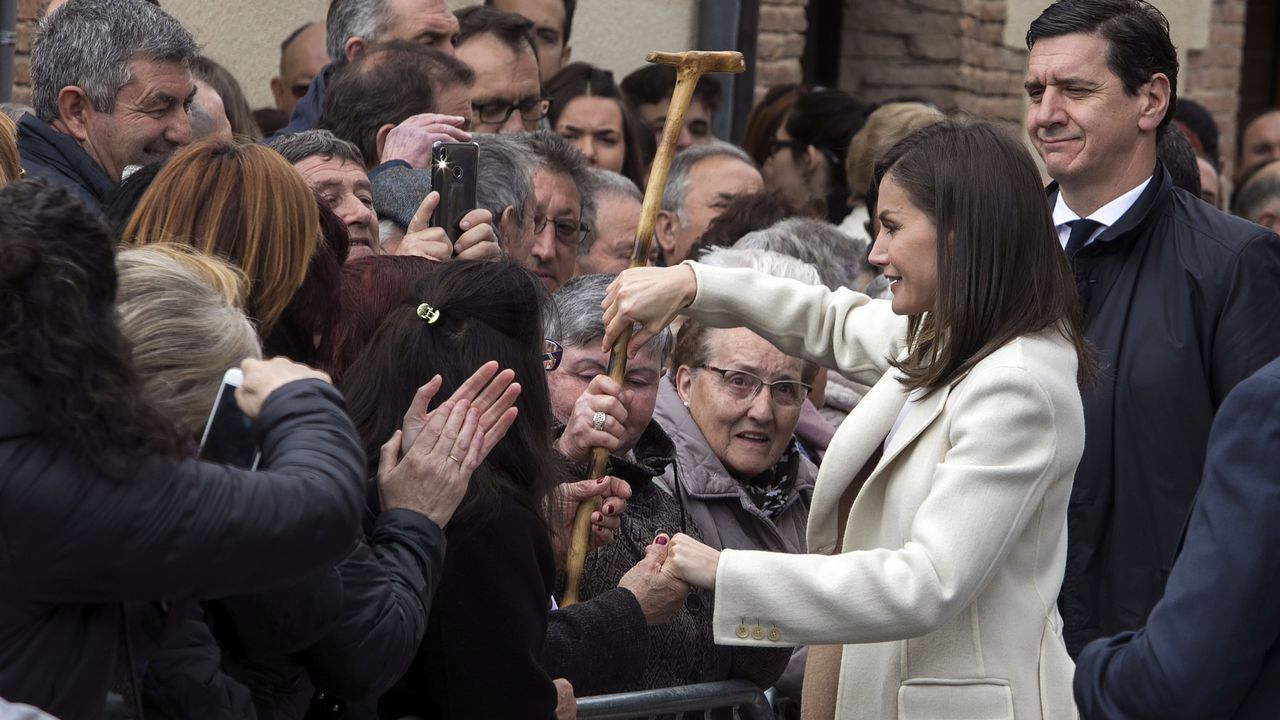 Una nonagenaria de Lerma le dice a la Reina Letizia que aparenta más edad de la que tiene