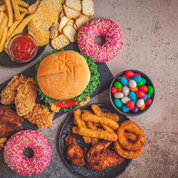 Carlos Ríos, creador del movimiento ‘RealFooding’, advierte del consumo excesivo de grasas saturadas Carlos Ríos, creador del movimiento ‘RealFooding’, advierte del consumo excesivo de grasas saturadas