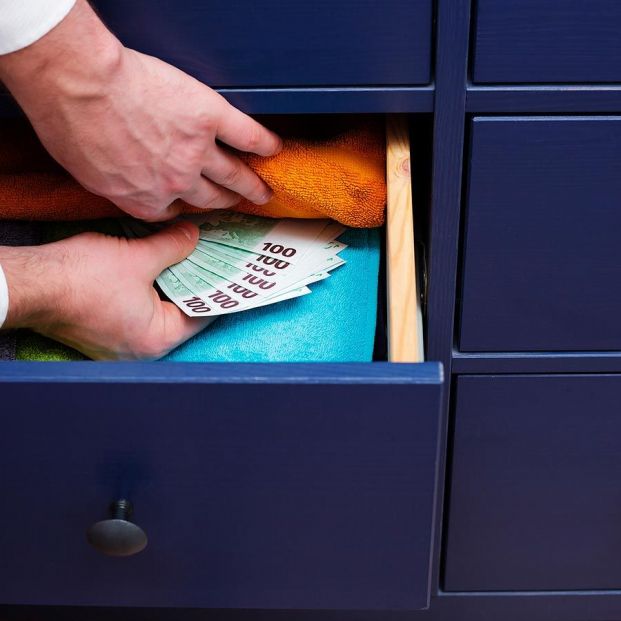 ¿Es legal guardar dinero en casa? ¿Es legal guardar dinero en casa?