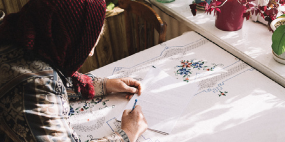 HelpAge: Informe sobre la Covid-19, la violencia, el abuso y el abandono de las personas mayores. Foto: HelpAge Moldavia HelpAge: Informe sobre la Covid-19, la violencia, el abuso y el abandono de las personas mayores. Foto: HelpAge Moldavia