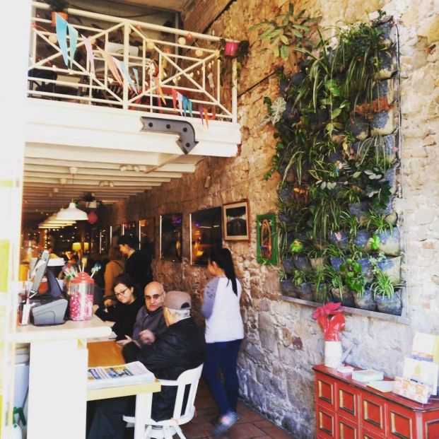 Bares y cafeterías que admiten perros: La Desayuneria. Foto: página web Bares y cafeterías que admiten perros: La Desayuneria. Foto: página web