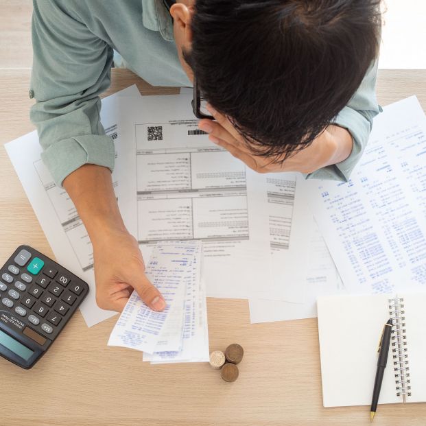 Así puedes detectar y reclamar posibles errores en la factura de la luz. Foto: Bigstock Así puedes detectar y reclamar posibles errores en la factura de la luz. Foto: Bigstock