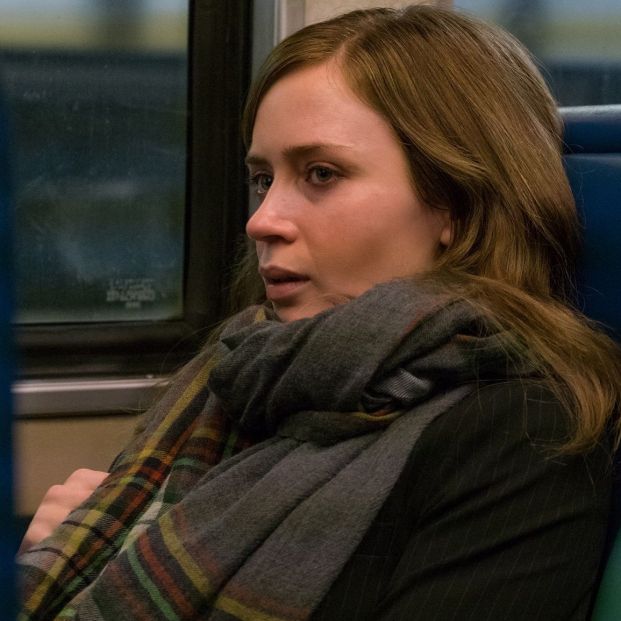 EuropaPress 1353909 critica chica tren thriller papel EuropaPress 1353909 critica chica tren thriller papel