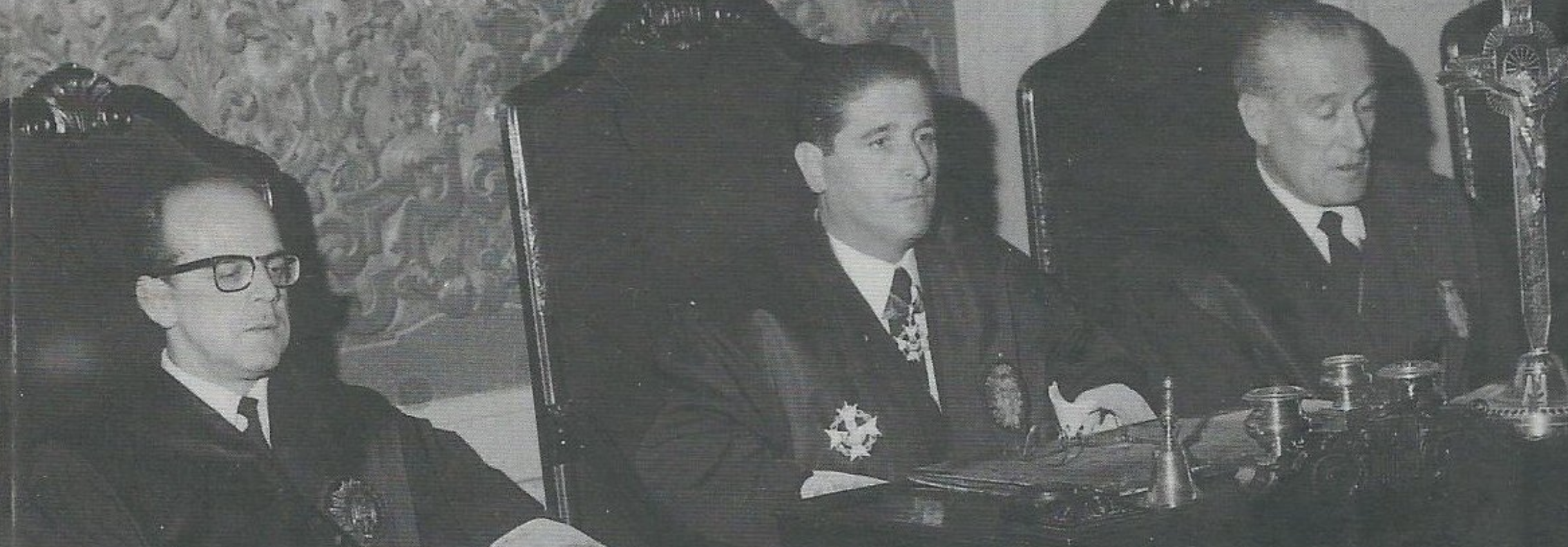 Imagen del libro 'El TOP, la represión de la libertad' de Juan José del Águila Imagen del libro 'El TOP, la represión de la libertad' de Juan José del Águila