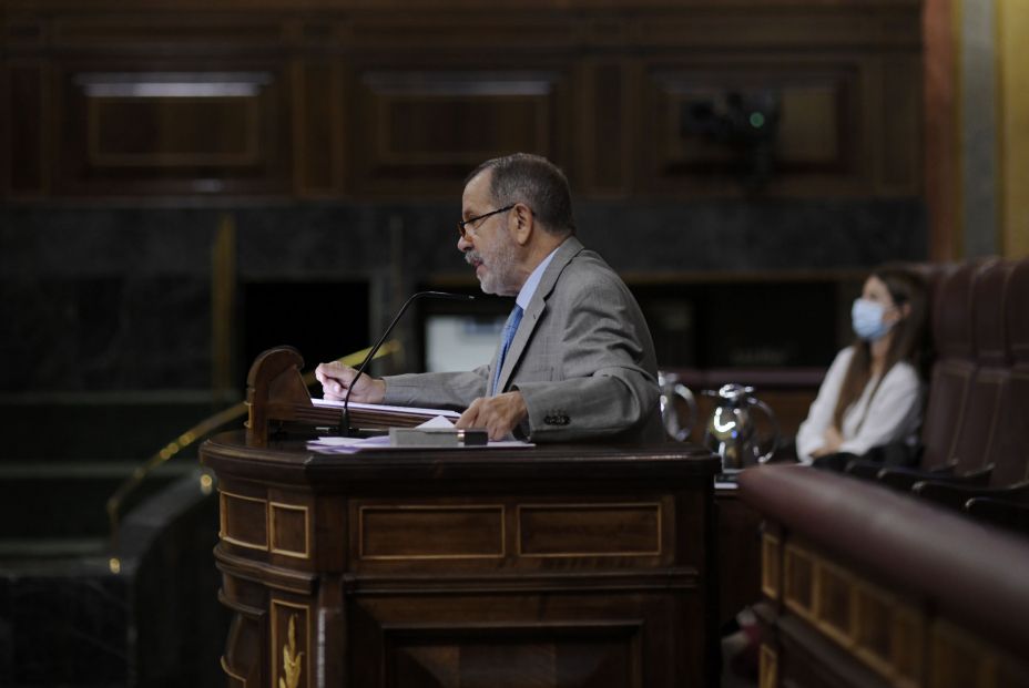 EuropaPress 3955333 defensor pueblo francisco fernandez marugan interviene sesion plenaria