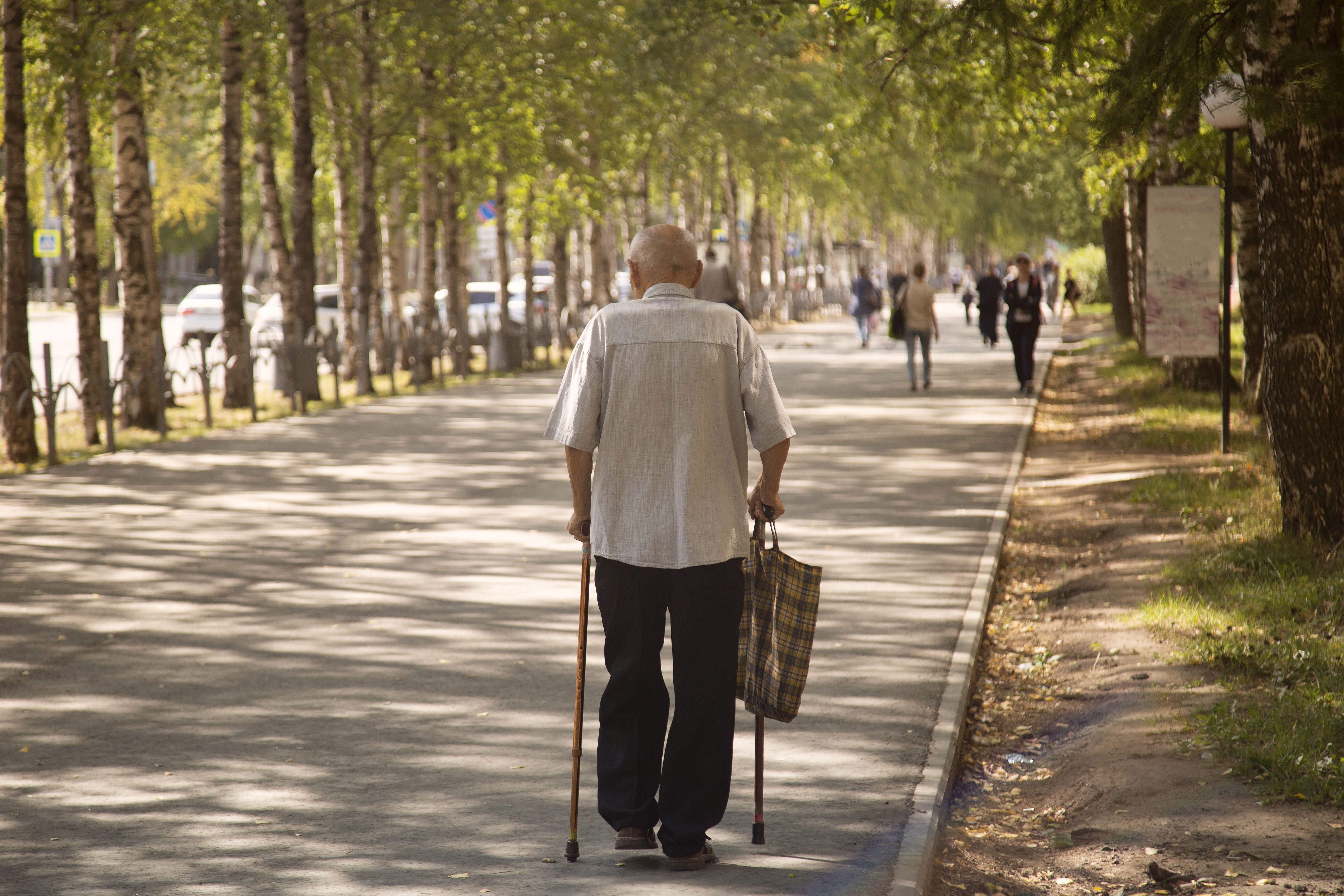 Tres Cantos entra a formar parte de la Red de Ciudades Amigables con las Personas Mayores. Foto: Bigstock