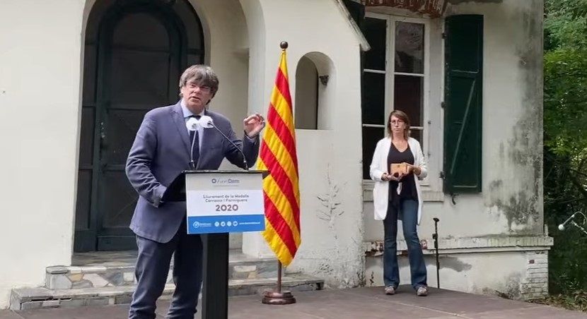 Puigdemont, detenido en Cerdeña por orden del Tribunal Supremo Puigdemont, detenido en Cerdeña por orden del Tribunal Supremo
