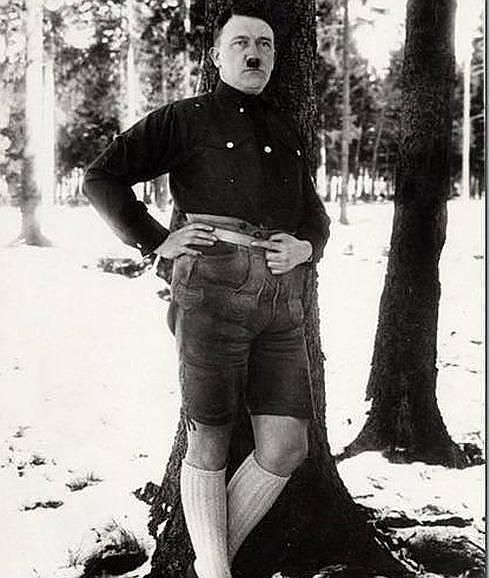 Hitler en pantalón corto Hitler en pantalón corto