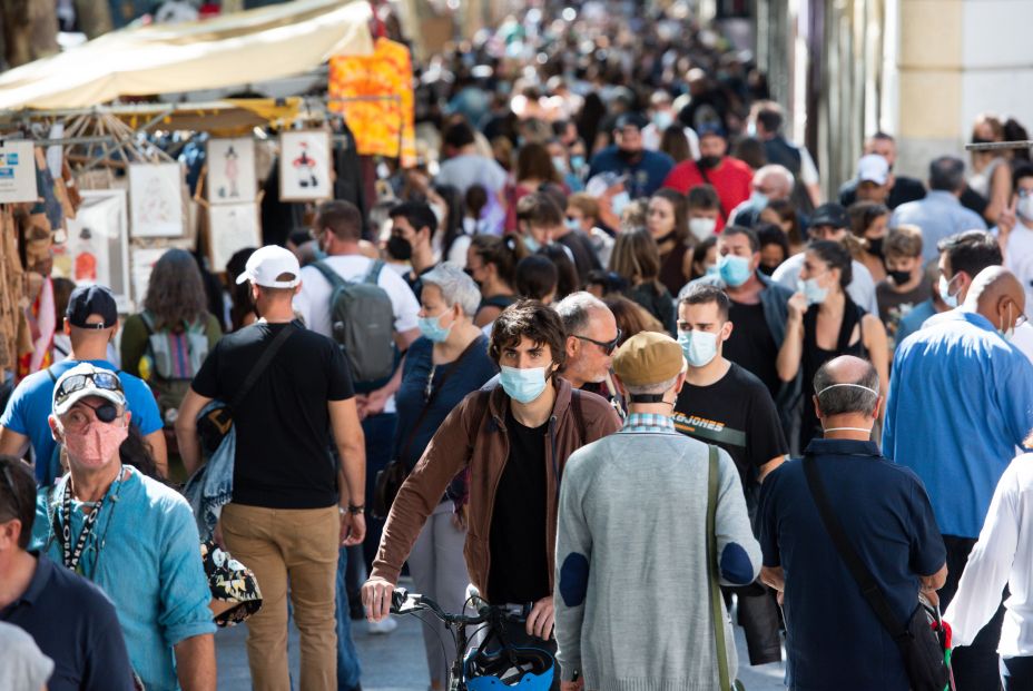 EuropaPress 3963710 visitantes pasean rastro 26 septiembre 2021 madrid espana tradicional EuropaPress 3963710 visitantes pasean rastro 26 septiembre 2021 madrid espana tradicional