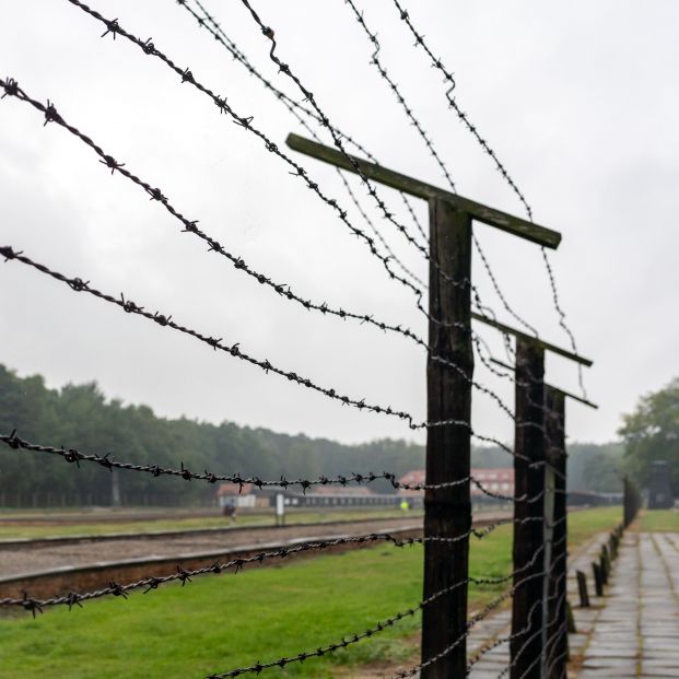 Hallan a una exsecretaria de un campo de concentración nazi de 96 años que huyó antes de su juicio. Foto: Bigstock Hallan a una exsecretaria de un campo de concentración nazi de 96 años que huyó antes de su juicio. Foto: Bigstock