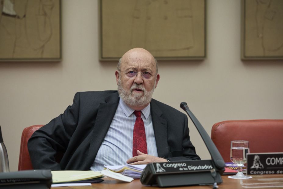 El juez cita a declarar como imputado a Tezanos por presunta malversación en el CIS El juez cita a declarar como imputado a Tezanos por presunta malversación en el CIS