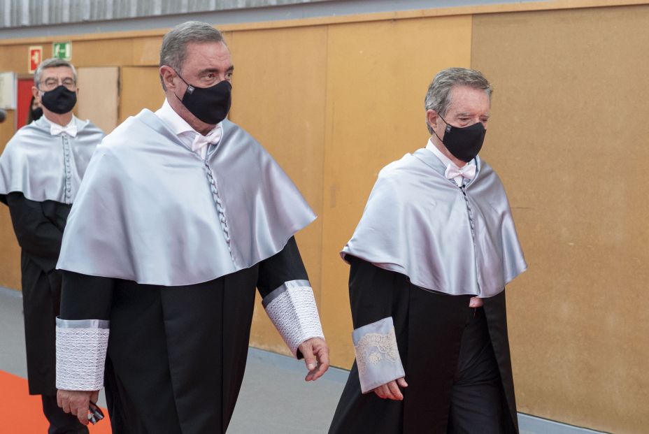 EuropaPress 4020472 periodistas carlos herrera inaki gabilondo llegada acto investidura (1) EuropaPress 4020472 periodistas carlos herrera inaki gabilondo llegada acto investidura (1)