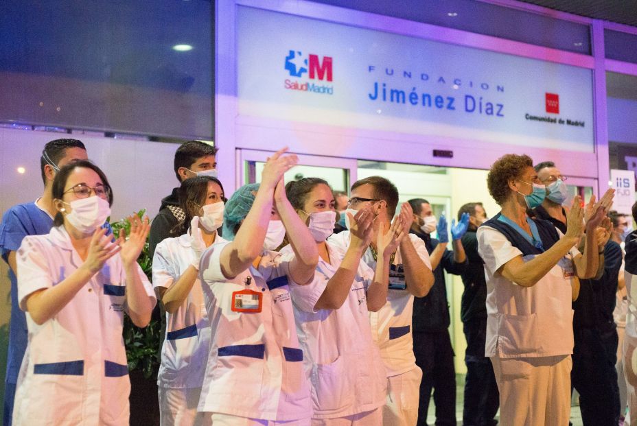 EuropaPress 2734978 homenaje servicios sanitarios policias tiene lugar cada dia 2000 horas EuropaPress 2734978 homenaje servicios sanitarios policias tiene lugar cada dia 2000 horas