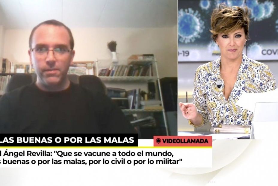 El discurso de un no vacunado no convence a Sonsoles Ónega: "Pero ¿qué tienes que perder?" El discurso de un no vacunado no convence a Sonsoles Ónega: "Pero ¿qué tienes que perder?"