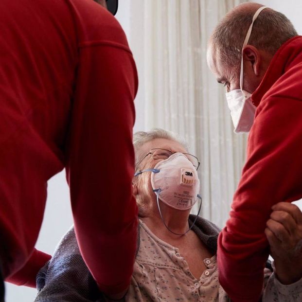 Los mayores murcianos se 'enredan' contra la soledad Los mayores murcianos se 'enredan' contra la soledad