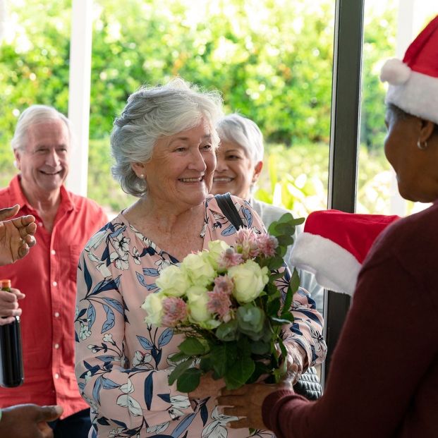 grupo amigos navidad