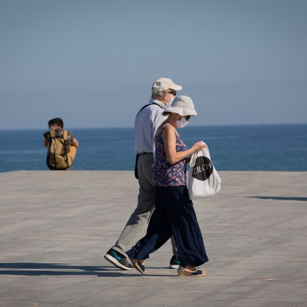 Viajes del Imserso: los mayores exigen más garantías de seguridad ante el avance de ómicron Viajes del Imserso: los mayores exigen más garantías de seguridad ante el avance de ómicron