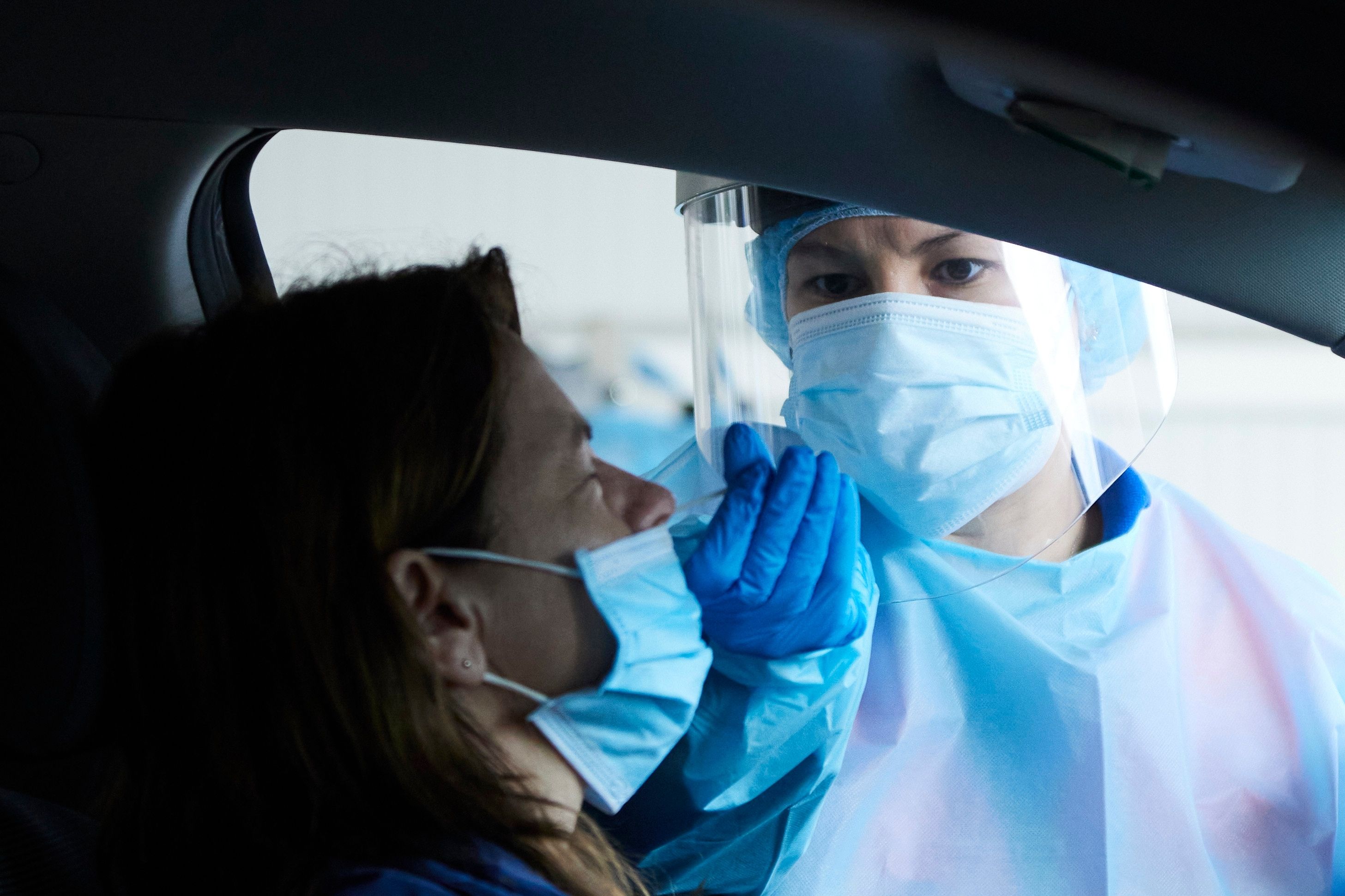 La Universidad de Navarra ensaya un tratamiento que "reduciría al mínimo" el contagio por Covid-19