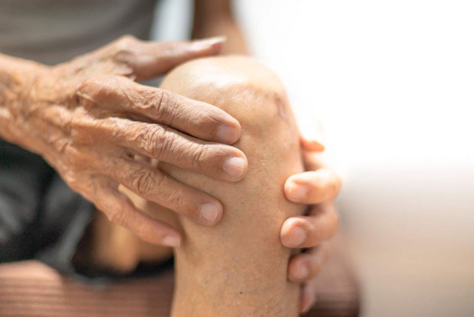 Las vacunas son eficaces y seguras para enfermos de artritis reumatoide, osteoporosis, entre otras Las vacunas son eficaces y seguras para enfermos de artritis reumatoide, osteoporosis, entre otras