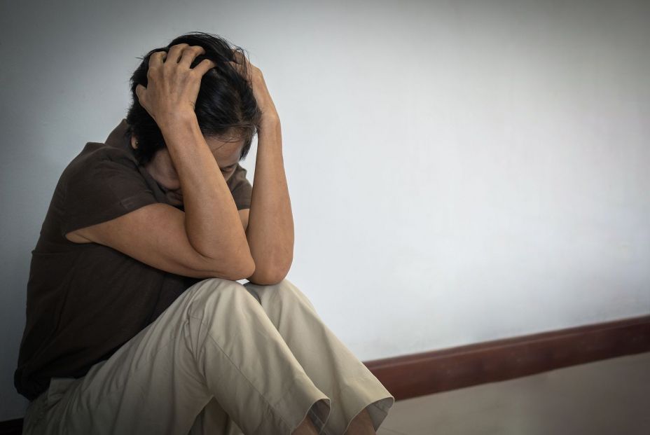 mujer mayor problema mental bigstock mujer mayor problema mental bigstock