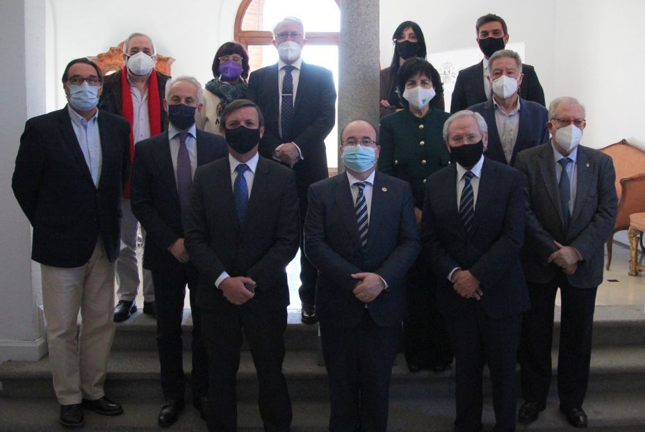 Iceta con mayores y 65ymasok2 Iceta con mayores y 65ymasok2