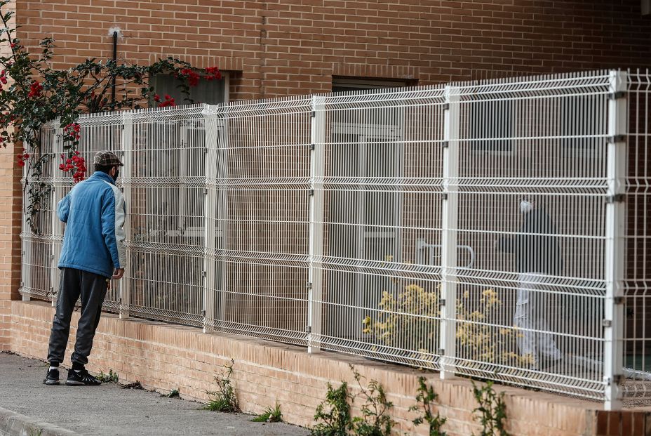 Incendio en residencia de Moncada