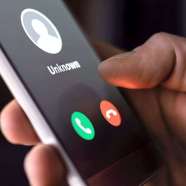 La Policía alerta: si recibes una llamada como esta "ni caso". Foto: Bigstock La Policía alerta: si recibes una llamada como esta "ni caso". Foto: Bigstock