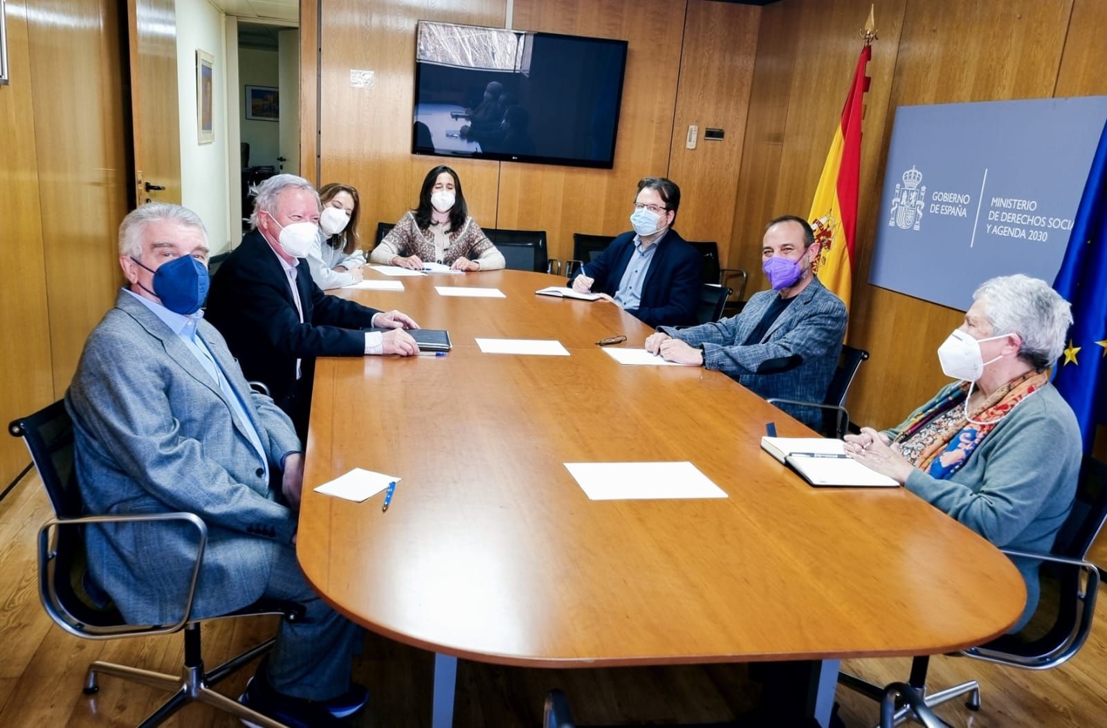 La PMP se reúne con el IMSERSO para trasladar el grave problema de la exclusión financiera