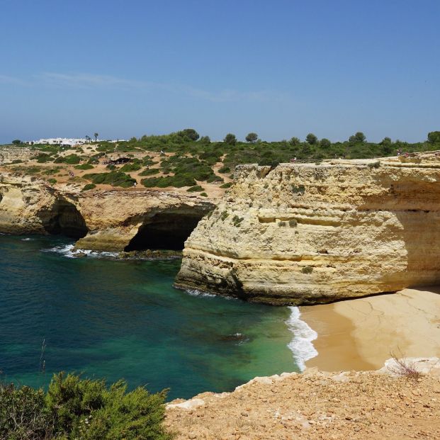 Playa de Benagil (Pixabay) Playa de Benagil (Pixabay)