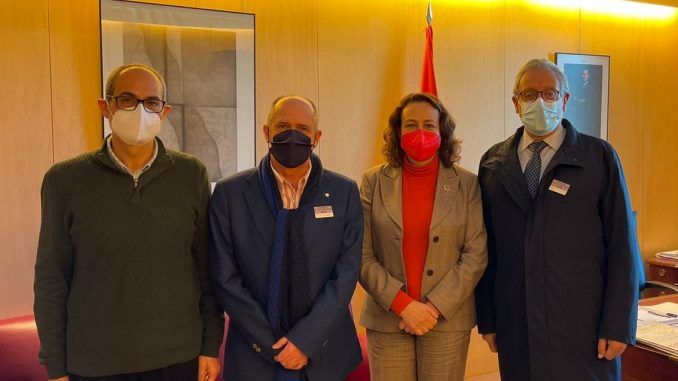 Reunión de Magdalena Valerio con la Confederación Estatal de Sindicatos Médicos (CESM) Reunión de Magdalena Valerio con la Confederación Estatal de Sindicatos Médicos (CESM)