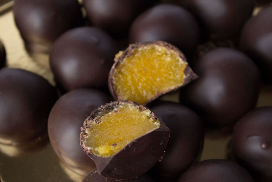 yemas de caravaca (1) yemas de caravaca (1)