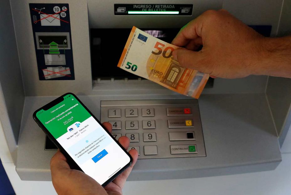 Plan de la banca para una mejor atención a mayores: franjas horarias y respuesta telefónica especial Plan de la banca para una mejor atención a mayores: franjas horarias y respuesta telefónica especial