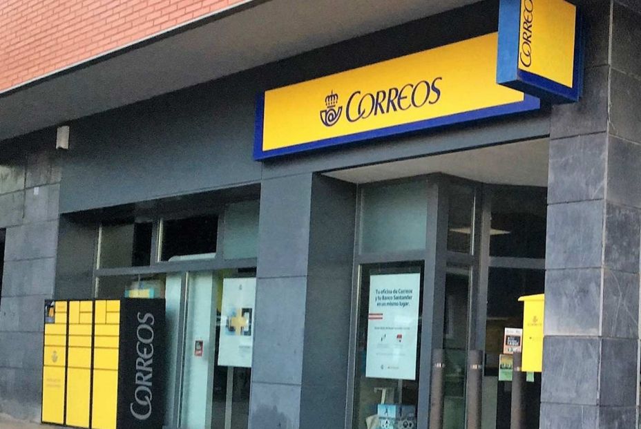 EL PP quiere garantizar por ley la atención presencial de los bancos a los mayores. Foto: EuropaPress EL PP quiere garantizar por ley la atención presencial de los bancos a los mayores. Foto: EuropaPress