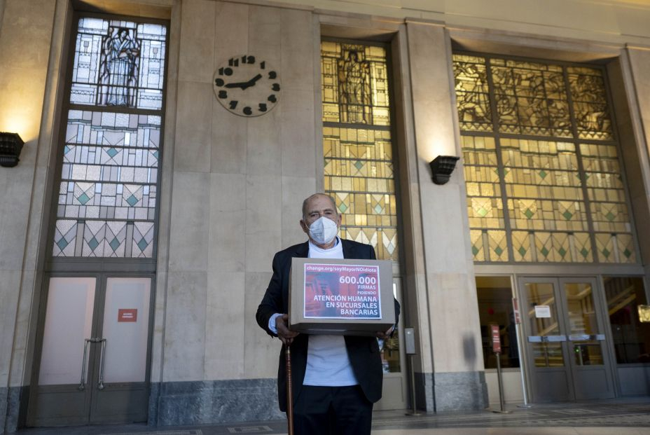 EuropaPress 4240626 carlos san juan hombre 78 anos recogido mas 600000 apoyos campana soy mayor EuropaPress 4240626 carlos san juan hombre 78 anos recogido mas 600000 apoyos campana soy mayor