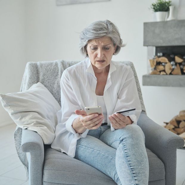 Qué hacer si te llega un pago con la tarjeta que no has autorizado Qué hacer si te llega un pago con la tarjeta que no has autorizado