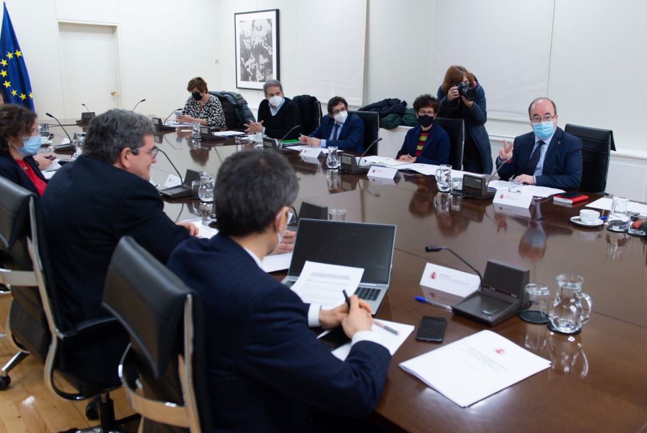 Iceta y Escrivá: Estatuto del Artista Iceta y Escrivá: Estatuto del Artista