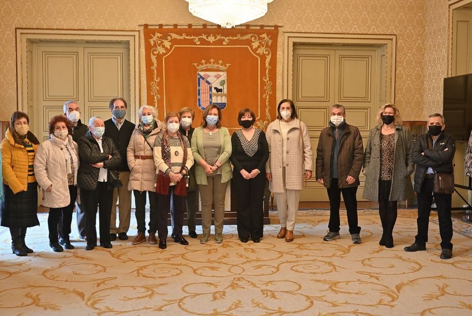 El programa 'Cuentacuentos e Historias de Vida' de Salamanca refuerza su compromiso con los mayores El programa 'Cuentacuentos e Historias de Vida' de Salamanca refuerza su compromiso con los mayores