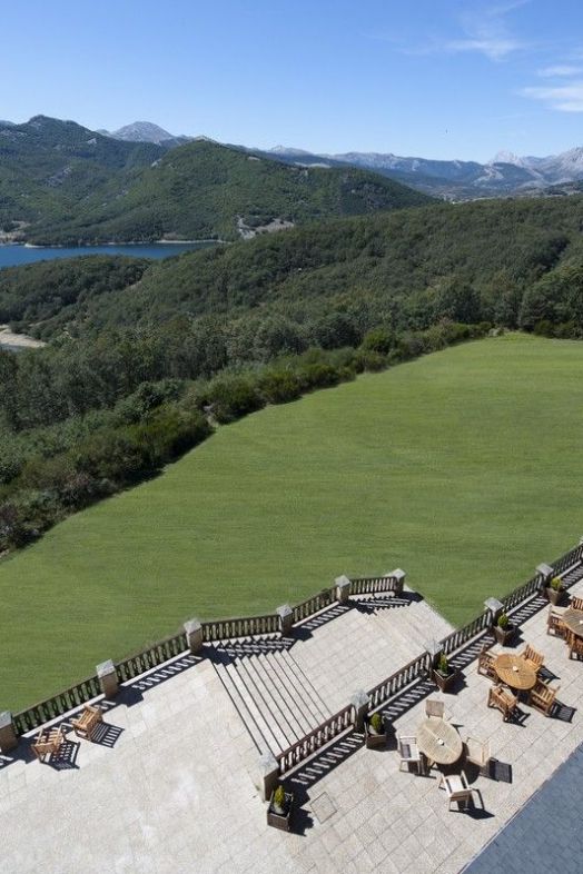 Parador de Cervera de Pisuerga Parador de Cervera de Pisuerga