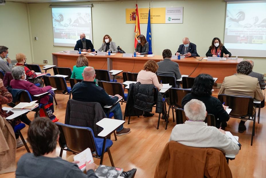 HelpAge PresentacionCuadernos Imserso 2 HelpAge PresentacionCuadernos Imserso 2