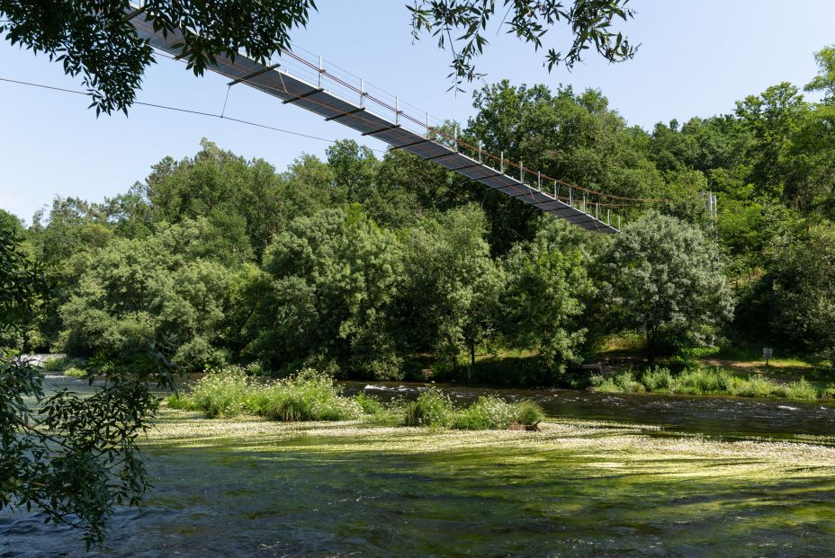 RS108697 07 puente xirimbaoDSC03148