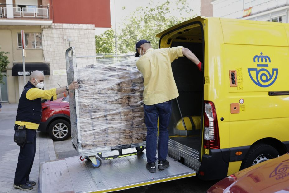 Correos, a la huelga por su "desguace" y "ruina económica"